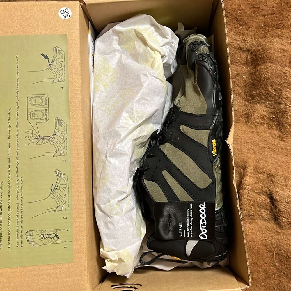 Vibram toe shoes